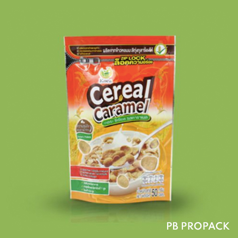 Plastic bag for containing food which is widely used in food business, restaurant, food manufacturing